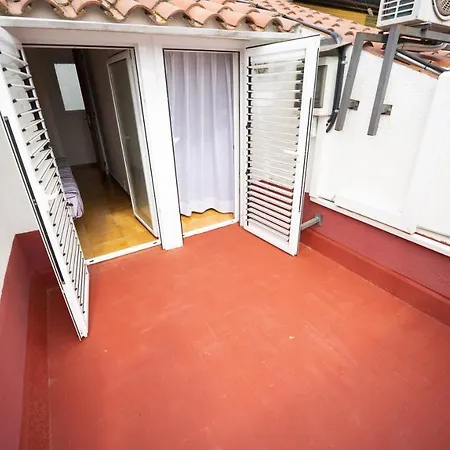 La Premsa 3*